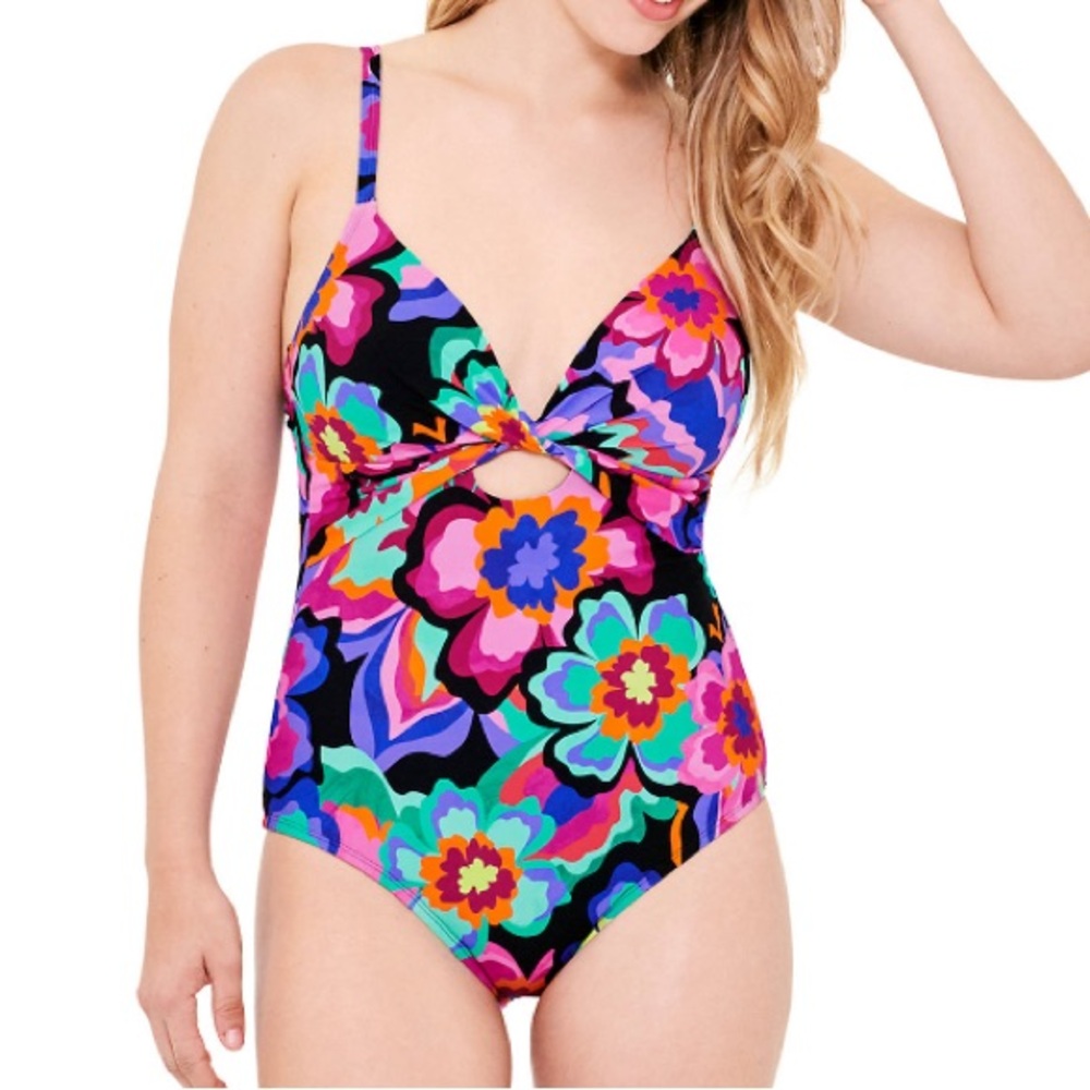 Freshwater One-Piece Swimsuit in Summer Bloom Size Medium 8-10 NEW with Tags